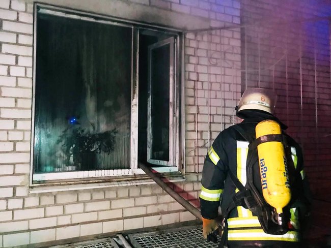Zaporizhia hospital fire kills four 02