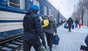 Люди повертаються на Донеччину після евакуації