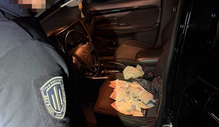 Illegal sale of weapons worth one million hryvnias: law enforcement officer and his brother are to stand trial, – State Bureau of Investigation. PHOTOS