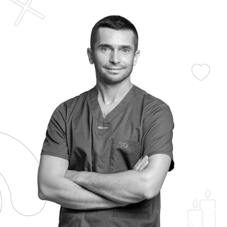 Число жертв обстрела Винницы рашистами возросло до 27: Умер врач Павел Ковальчук, получивший ожоги и ранения 01 Число жертв обстрела Винницы рашистами возросло до 27: Умер врач Павел Ковальчук, получивший ожоги и ранения 01