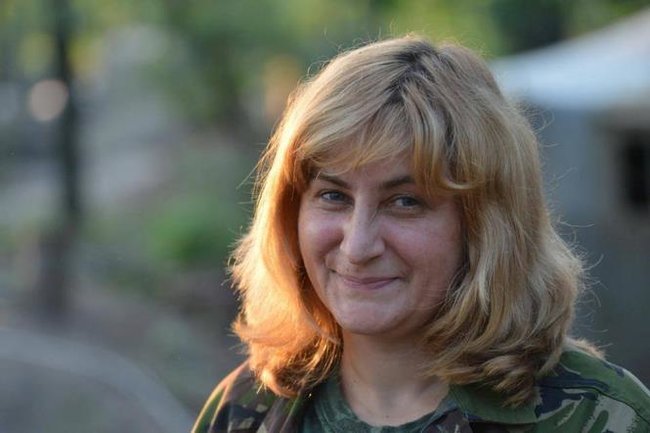 Менше клоунади, більше дійсності: чому жінки-військові проти підборів на параді 24 серпня 05