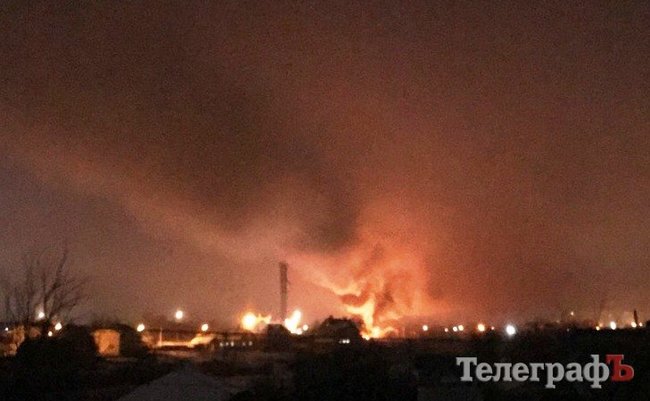 Вертоліт врізався у телевежу в Кременчуці, є жертви 01