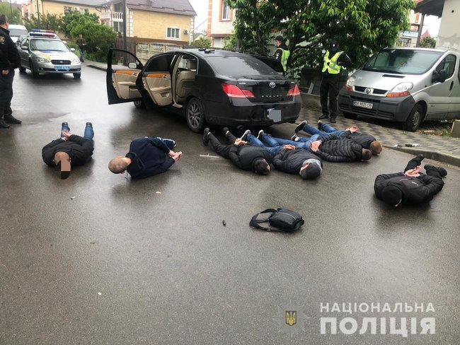 Вранці у Броварах сталася стрілянина: затримано 10 осіб 01
