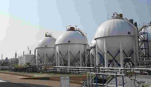 Турецькі НПЗ нарощують закупівлі неросійської нафти після санкцій США, - Reuters