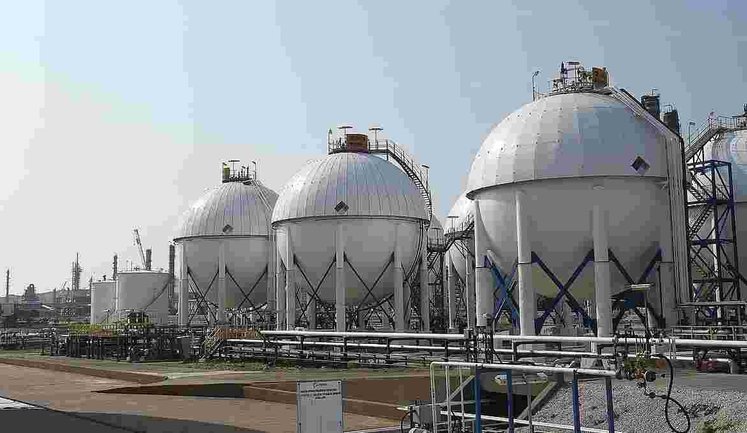 Турецькі НПЗ нарощують закупівлі неросійської нафти після санкцій США, - Reuters