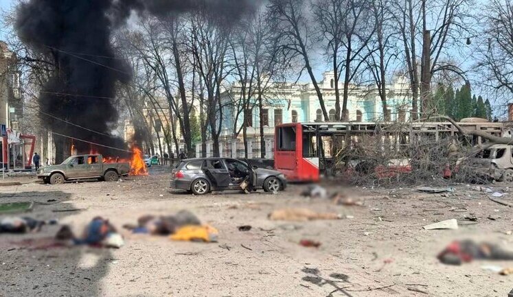 Klymenko on Russian strike on centre of Sumy: 21 people killed, at least 20 wounded. Coordination center is being set up. PHOTO