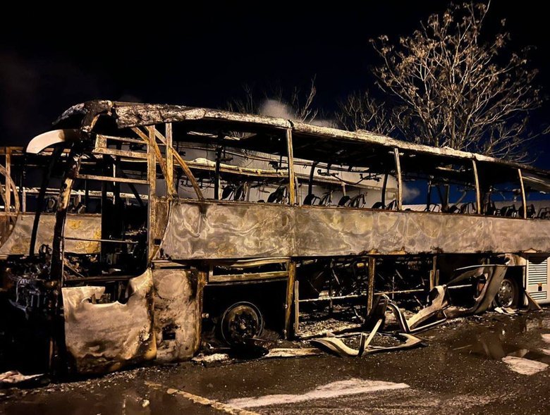 Нічна атака БпЛА на Одещину: є пожежі та постраждалий