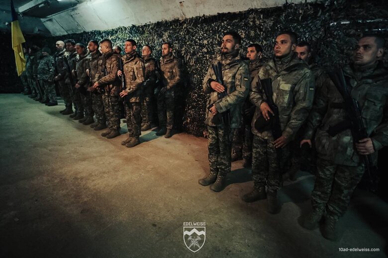 добровольцы 18-24 приняли присягу