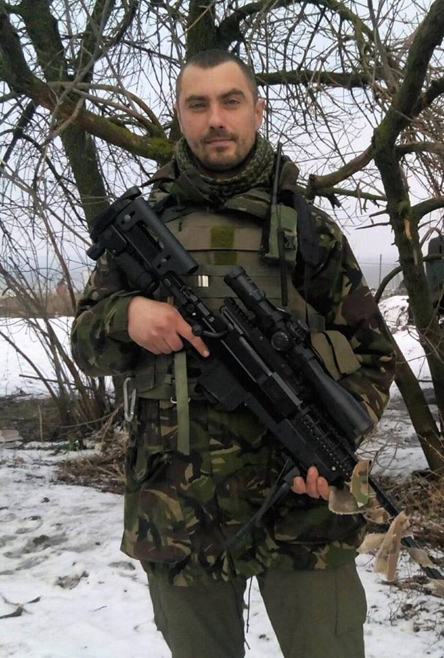 Завтра в Чернигове простятся с погибшим на Донбассе воином 58-й бригады Дмитрием Сысковым 01
