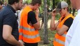 Оппозиция просит опознать "коммунальщиков", которые избивали митингующих. ФОТОрепортаж