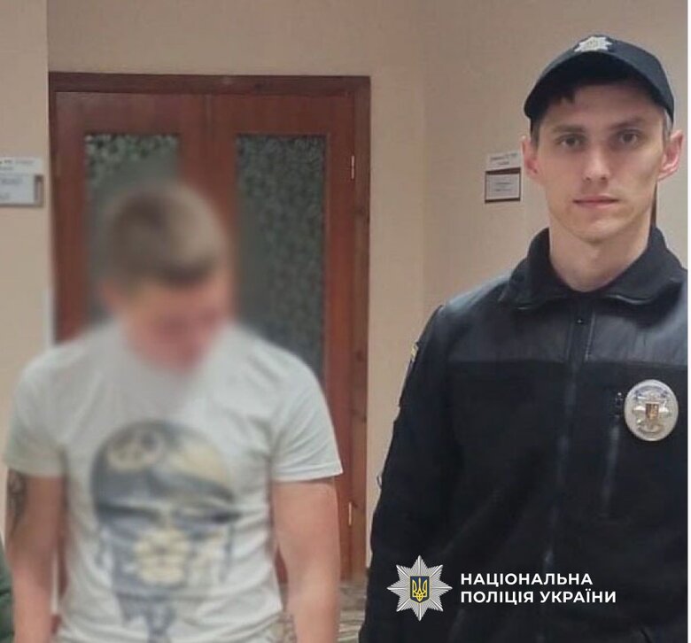 неповнолітні побили військового