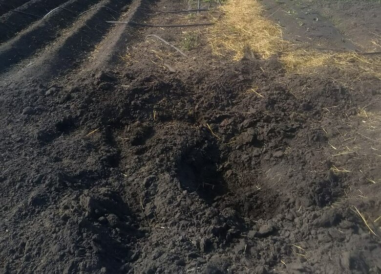 Наслідки обстрілу Сумщини 7 травня: 3 особи поранено, пошкоджено будинки, школу, 2 туристичні бази, ЛЕП та залізничні колії 09