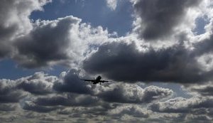 На Хмельниччині оголосили повітряну тривогу. Громадян просять прослідувати в укриття