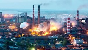 Російські удари та блокада портів можуть скоротити випуск сталі в Україні на 30-40%, ‒ ЗМІ