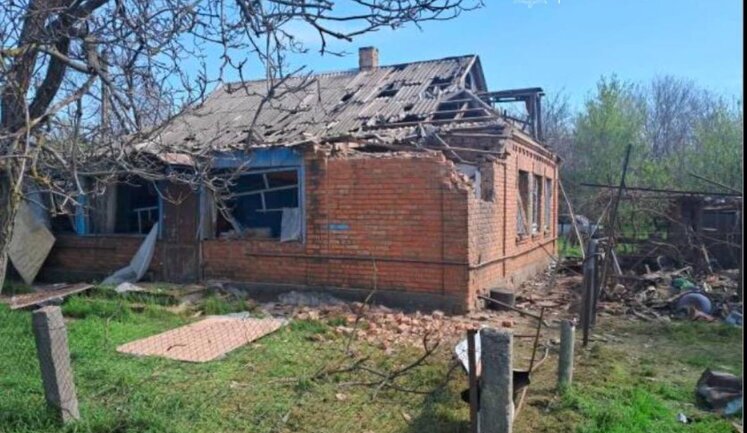 Russian Federation attacked Mahdalynivka in Zaporizhzhia region with drones: houses damaged. PHOTO