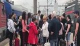 "Одно единственное, о чём мы просим, чтобы их отпустили": родные украинских моряков приехали на суд в Москву. ВИДЕО