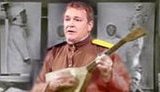 Антифашистский гей-парад, Потерянное звено эволюции, предсказания Черчилля. Свежие фотожабы от Цензор.НЕТ