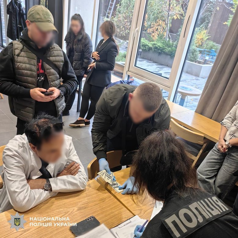 в Одессе задержали врача