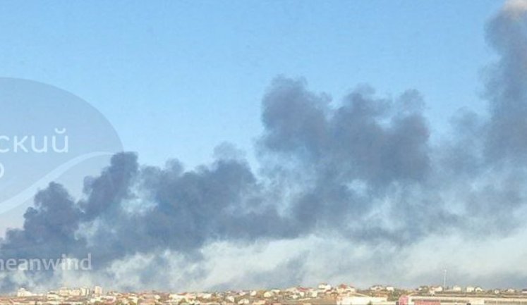 Two oil depots, two radar stations and "Pantsir-S2" hit by SSU drones in occupied Crimea, - sources. VIDEO