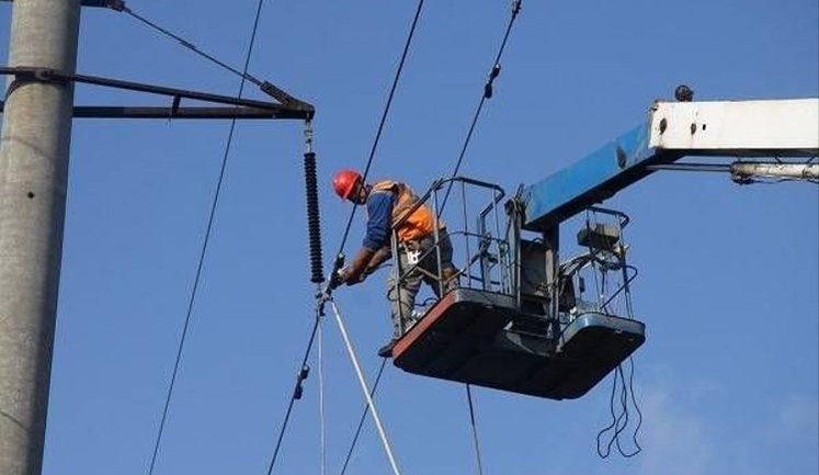 Power outages have occurred in five regions due to Russian attacks. Enemy attacked vehicle carrying power utility workers in Zaporizhzhia, - Ministry of Energy