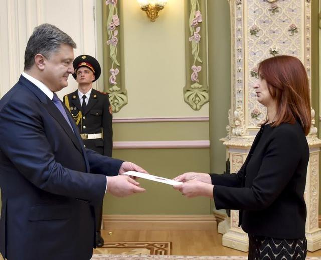 порошенко посол