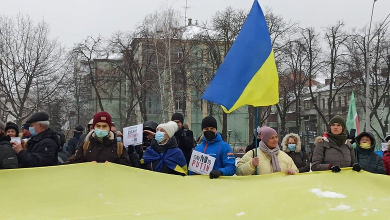 Акция Скажи Путину НЕТ! состоялась на Михайловской площади в Киеве 12