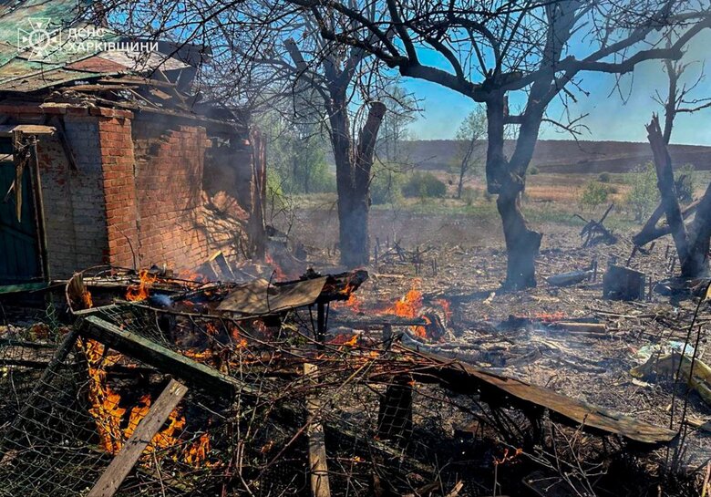 The Russians dropped KABs on the village of Tsapivka