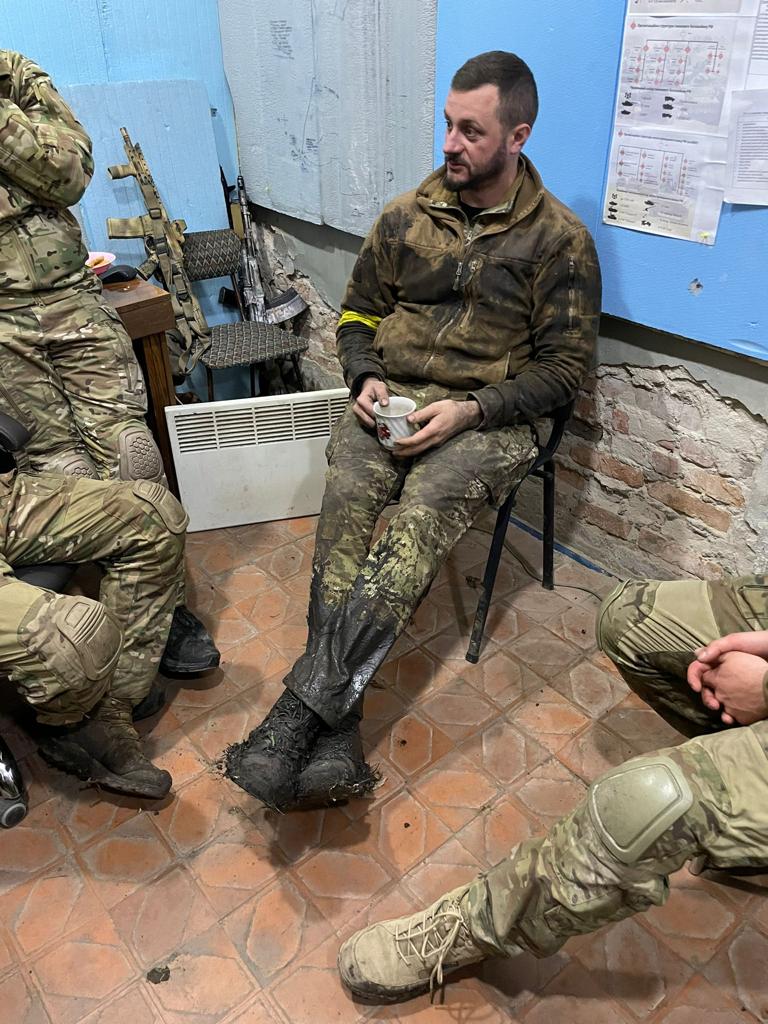 Командир бригади Хартія Національної гвардії України Ігор Оболєнський: Ми розуміємо, що буде перша хвиля наступу, друга, третя, четверта, п’ята. І для цього постійно потрібні люди 02 Командир бригади Хартія Національної гвардії України Ігор Оболєнський: Ми розуміємо, що буде перша хвиля наступу, друга, третя, четверта, п’ята. І для цього постійно потрібні люди 02