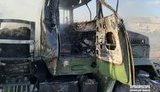 Опубліковано фото військової вантажівки, в яку 1 березня влучила ракета з ПТКР окупантів. ФОТО