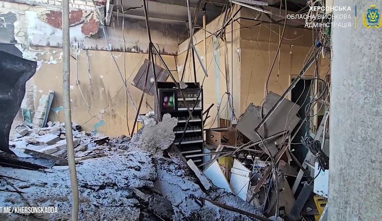 Окупанти обстріляли 22 населених пунктів Херсонщини: 5 людей дістали поранення. ВIДЕО