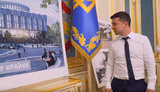 Замість адміністрації - офіс, кабінет із видом на Європейську площу, системи енергозбереження і площа для протестів, - Зеленський обговорив переїзд із Банкової. ВIДЕО