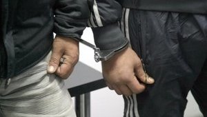 преступление,арест,наручники,преступник,преступность