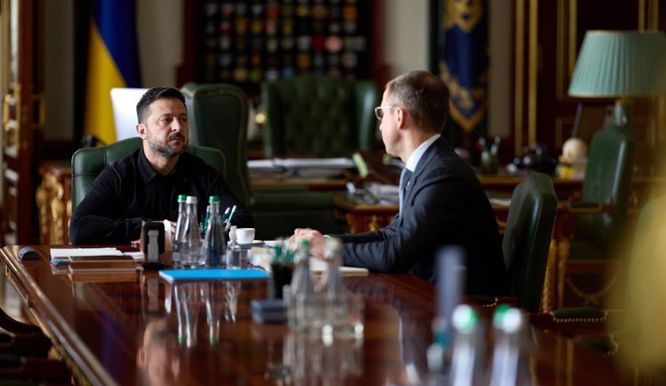 Preparing government’s programme, appointing acting heads of Foreign Ministry and Ministry of Defence, and preparing for winter: Zelenskyy held a meeting with Koretskyi. PHOTO