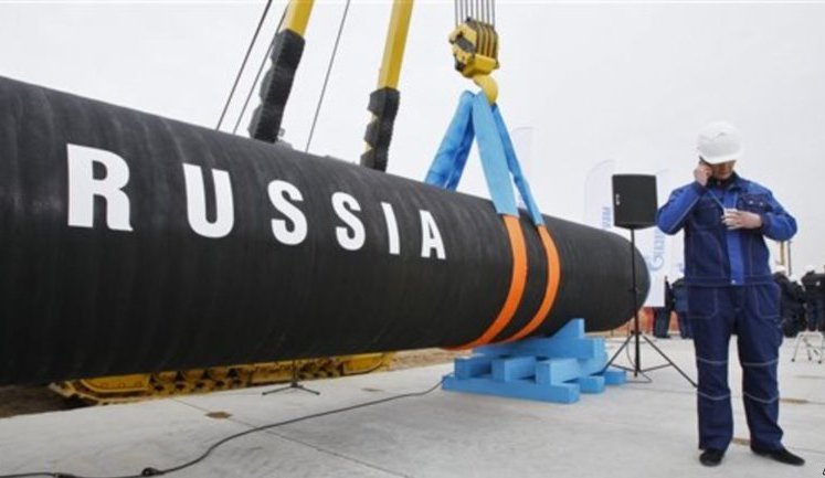 Прихильники будівництва "Північного потоку-2" є спільниками Росії в її гібридній війні, - Порошенко
