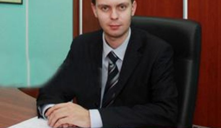 В Крыму попался на взятке самый молодой мэр полуострова - коммунист Дубинин
