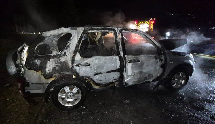 У Сумах дрон РФ ударив по авто: чоловік загинув, його дружина поранена. ФОТО