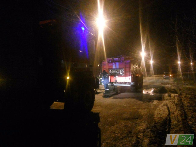Невідомі спалили позашляховик дочки судді на Волині 02