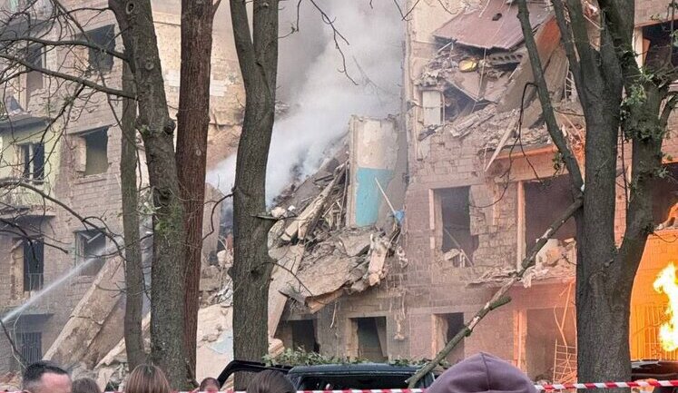 Enemy launched massive attack on Kyiv: 9 killed, buildings and metro station damaged (updated). VIDEO+PHOTOS