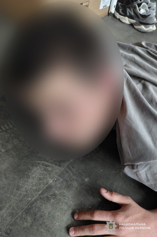 Хлопці викрали меморіальну таблицю Дудаєву у Львові