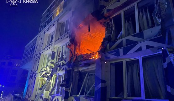 Враг атаковал Киев: повреждено медучреждение, погиб человек (обновлено). ФОТОрепортаж