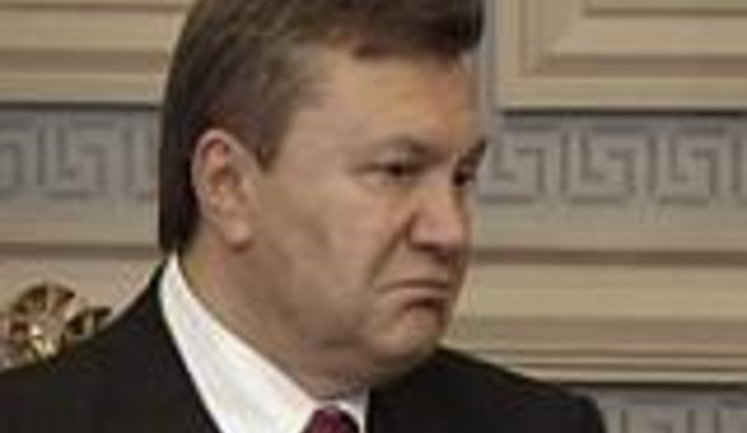 Famous Ukrainians Threaten Yanukovych With New Maidan and Removal From Office