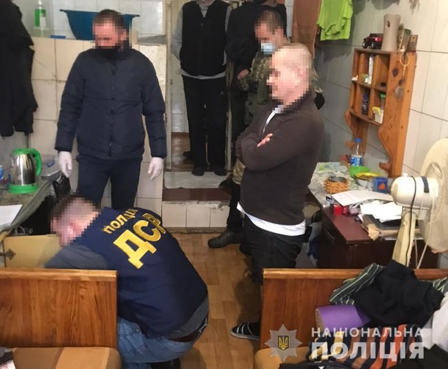 Смотрящему за полтавским СИЗО и его подельнику сообщили о подозрении 01