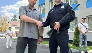 Полиция Ирпеня получила 101 единицу стрелкового оружия, конфискованного в США, - нардеп Заблоцкий. ФОТОрепортаж