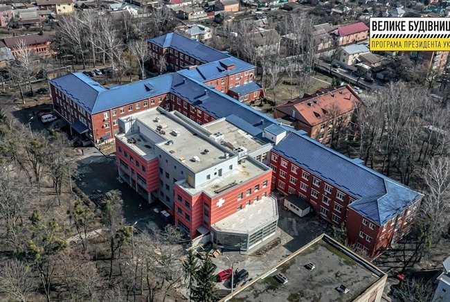 10 приемных отделений в больницах Винницкой области отремонтируют 04