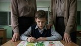 На окупованих територіях Донеччини загарбники мілітаризують підлітків