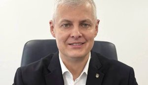 ігор строгий голова вакс