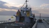 Гидрографический катер передан ВМС Украины в Бердянске. ФОТО