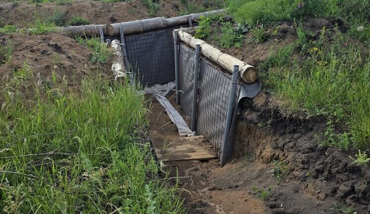 Нариті фортифікації не адаптовані до сучасної війни та є "зоною смерті" для нашої піхоти, - воїн Удод (Гудвін). ФОТОрепортаж