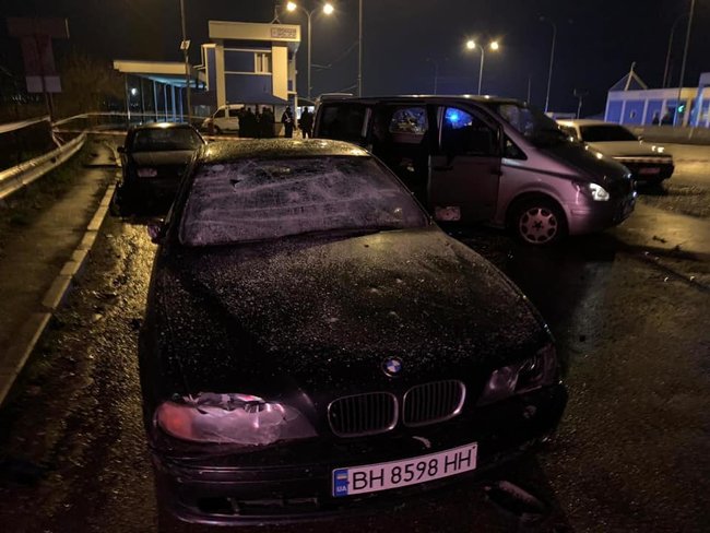 Five wounded in armed conflict at Odesa-Kyiv highway 06