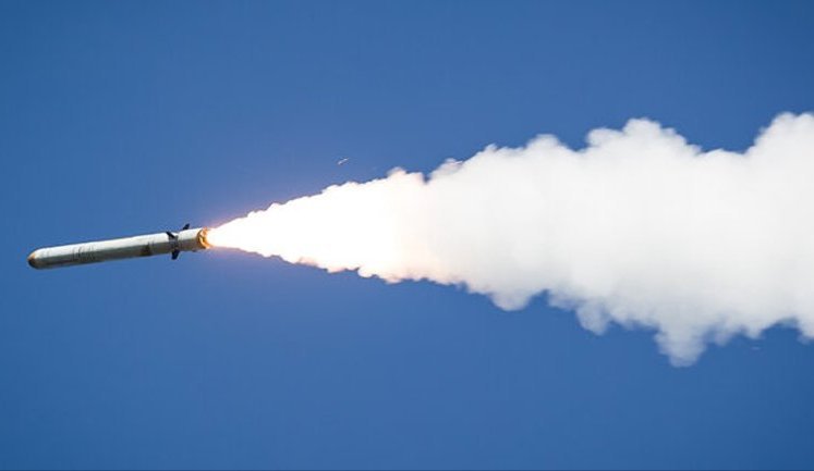 Россияне атаковали двумя "Искандерами" Кривой Рог: 23 пострадавших, в том числе 6 детей (обновлено)